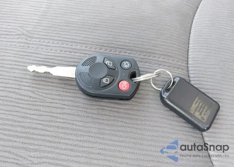 2009 Mazda Tribute I Sport из США, поврежденный, VIN 4F2CZ02759KM02577